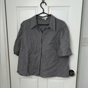 Black & White Check Short-Sleeve women’s Shirt